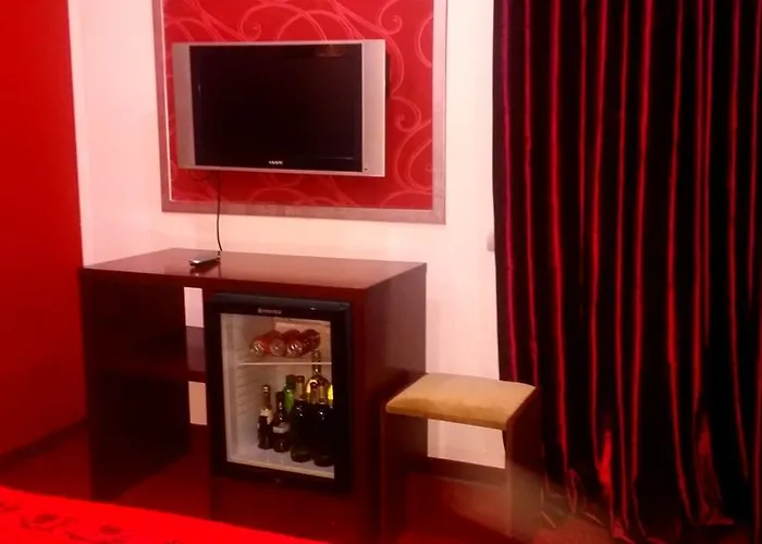 Отель Byblov Boutique