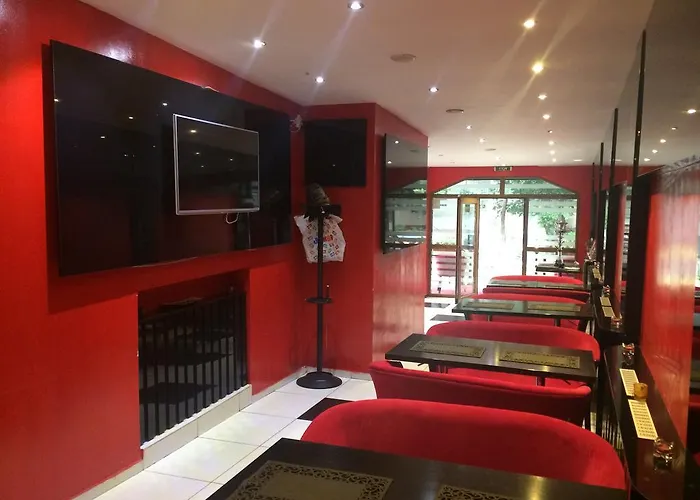 Отель Byblov Boutique